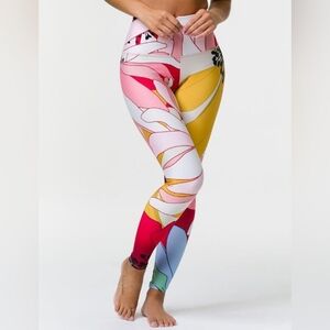Anthropology Onzie Flow High Rise Flower Child Leggings